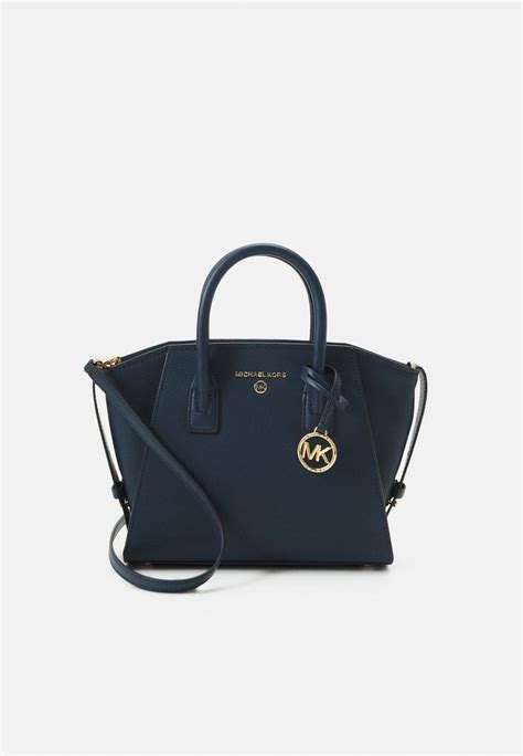 sac a main michael kors usage|Michael Kors large satchel bag.